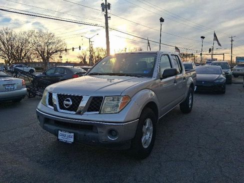 Used 2006 Nissan Frontier SE w/ (P01) Power Pkg image 3