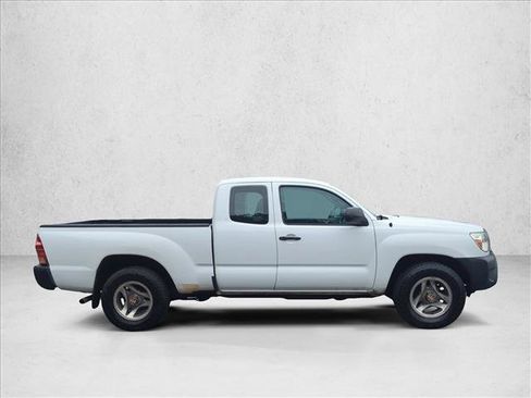 Used 2015 Toyota Tacoma 2WD Access Cab image 4