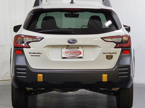 Used 2025 Subaru Outback Wilderness AWD/4WD image 6