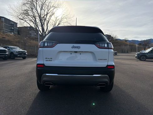 Used 2021 Jeep Cherokee Limited image 6