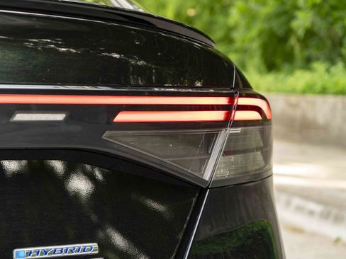 Used 2023 Honda Accord Sport image 13