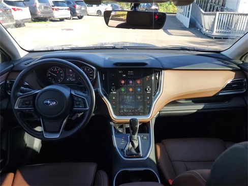 Used 2022 Subaru Outback Touring w/ Popular Package #2 image 28
