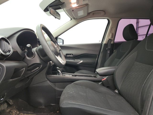 Used 2024 Nissan Kicks SV FWD image 14