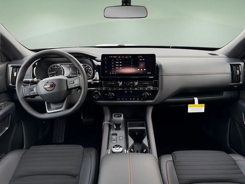 New 2026 Nissan Pathfinder Rock Creek AWD/4WD image 17