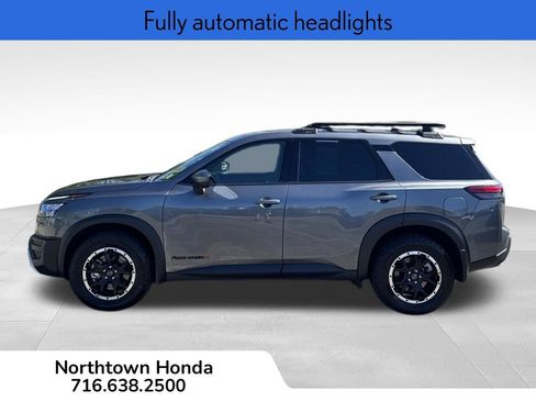 Used 2025 Nissan Pathfinder Rock Creek AWD/4WD image 8