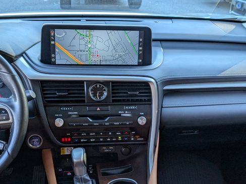 Used 2022 Lexus RX 450h AWD w/ Premium Package image 18