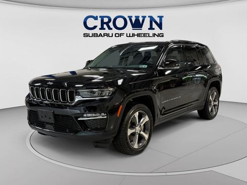 Used 2023 Jeep Grand Cherokee Limited w/ Luxury Tech Group II AWD/4WD image 7