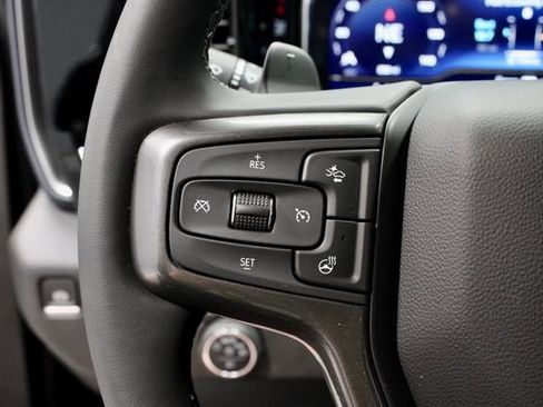 Used 2025 Chevrolet Silverado 1500 High Country w/ Technology Package image 31