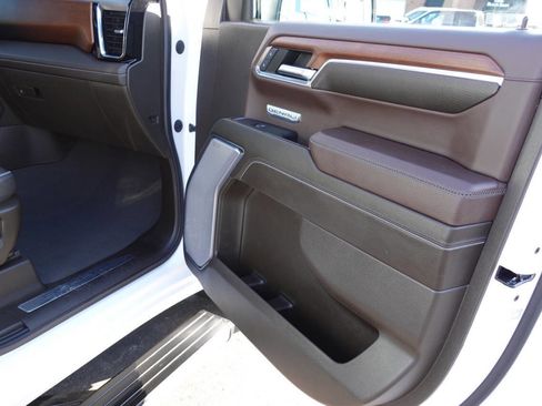 Used 2023 GMC Sierra 1500 Denali image 42