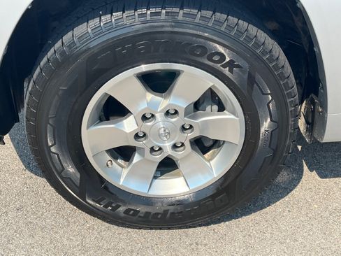 Used 2012 Toyota 4Runner SR5 RWD image 26