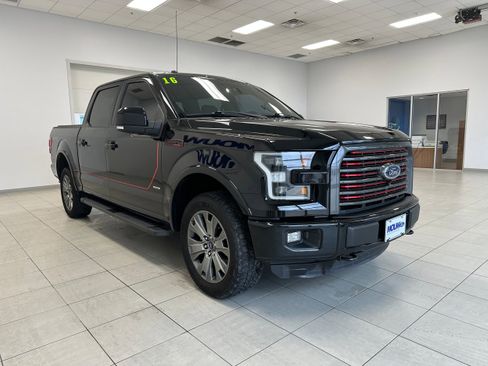 Used 2016 Ford F150 Lariat w/ Equipment Group 502A Luxury image 4