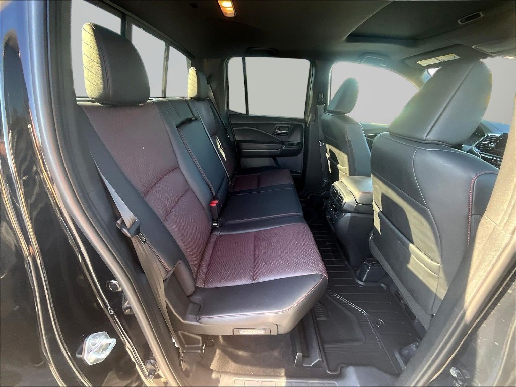 Certified 2024 Honda Ridgeline Black Edition image 26