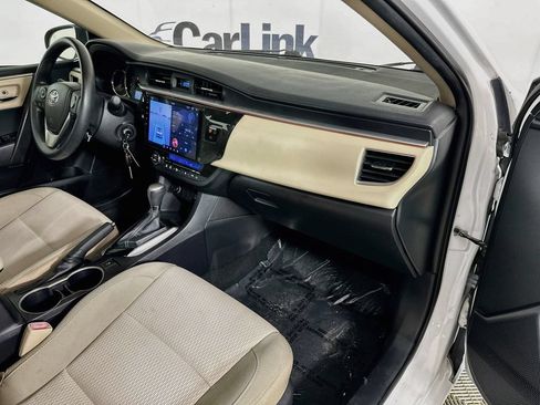 Used 2014 Toyota Corolla LE FWD image 32