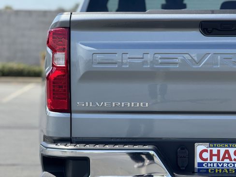 New 2026 Chevrolet Silverado 1500 LT image 6