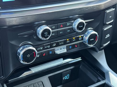 New 2025 Ford F250 Lariat w/ Lariat Ultimate Package image 20