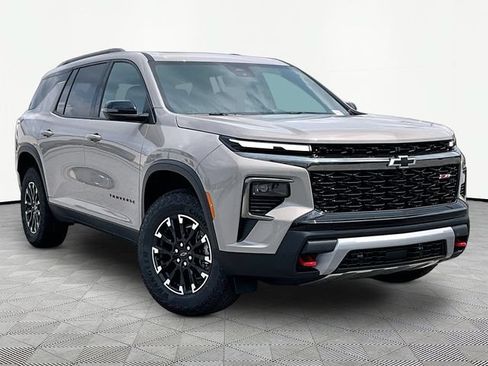 New 2026 Chevrolet Traverse Z71 w/ Driver Confidence Package AWD/4WD image 1