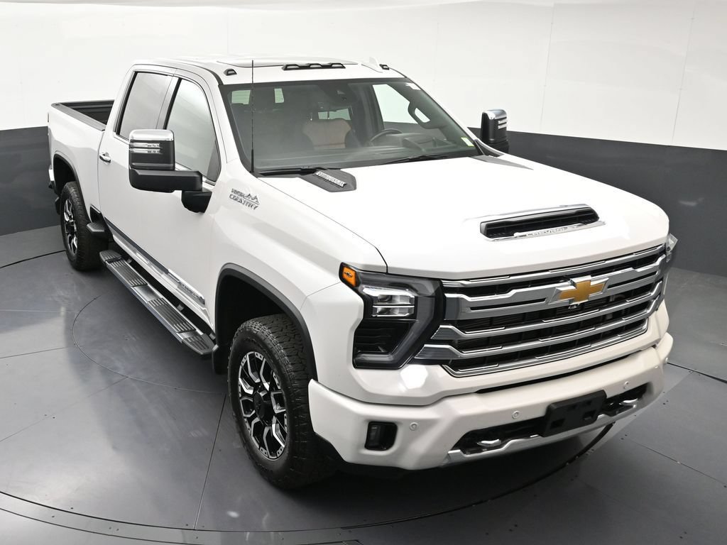 Certified 2025 Chevrolet Silverado 3500 High Country AWD/4WD image 21
