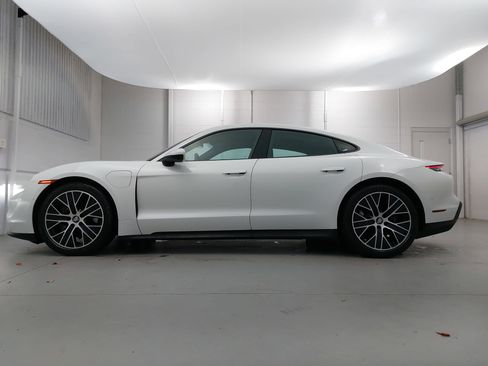 Used 2024 Porsche Taycan w/ Premium Package image 2