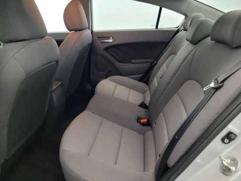 Used 2017 Kia Forte LX FWD image 18