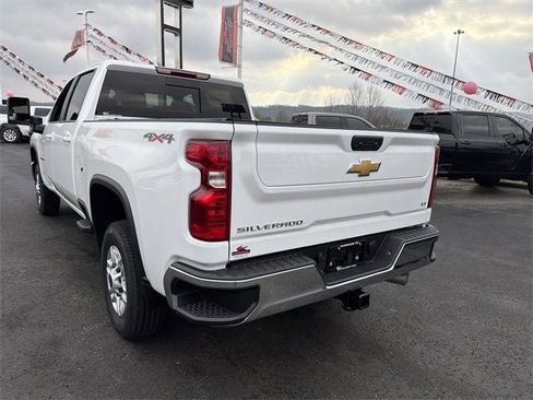 New 2026 Chevrolet Silverado 2500 LT image 6