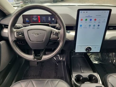 Certified 2023 Ford Mustang Mach-E Select RWD image 4