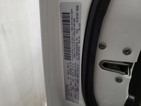 Used 2019 RAM 2500 Laramie image 21