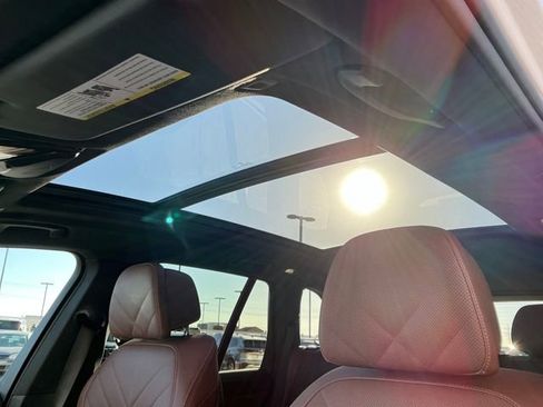 Used 2025 BMW X5 xDrive40i image 10