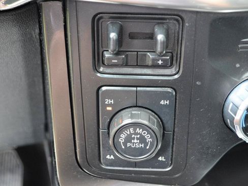 Used 2021 Ford F150 Lariat w/ Equipment Group 502A High AWD/4WD image 32