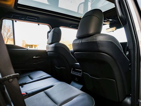 Used 2026 Lexus GX 550 image 78