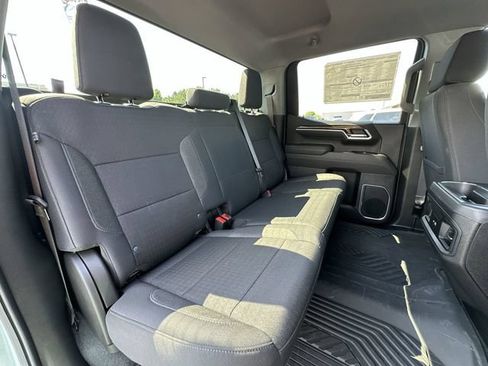 Used 2025 Chevrolet Silverado 1500 LT w/ Z71 Off-Road Package AWD/4WD image 26