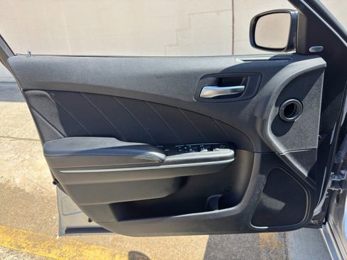 Used 2023 Dodge Charger SXT RWD image 36