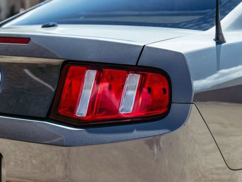 Used 2011 Ford Mustang GT Premium w/ Comfort Pkg RWD image 45