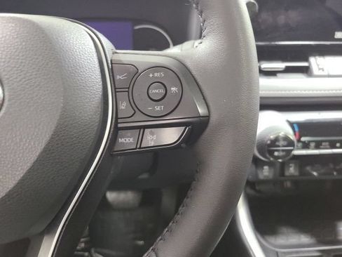 Certified 2023 Toyota RAV4 XLE Premium AWD/4WD image 30