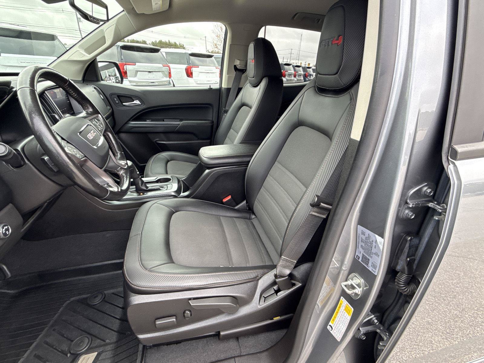 Used 2021 GMC Canyon AT4 w/ Trailering Package AWD/4WD image 13