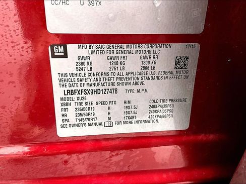 Used 2017 Buick Envision Premium w/ Driver Confidence Package image 40