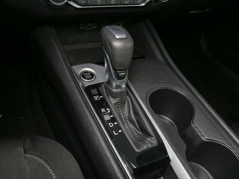 Used 2025 Nissan Altima 2.5 SV image 22