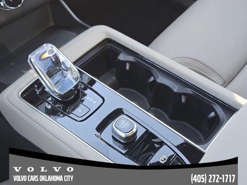 New 2026 Volvo XC90 B6 Ultra w/ Lounge Package AWD/4WD image 19