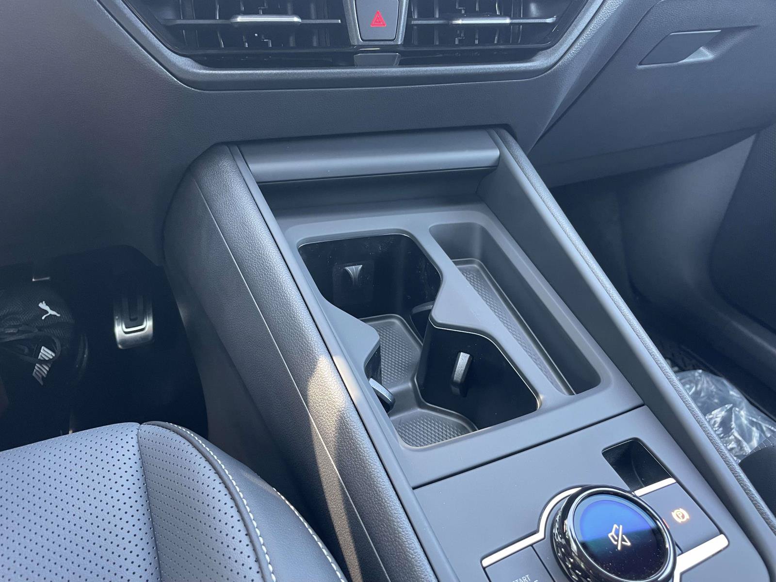 New 2026 Volkswagen Tiguan SE R-Line FWD image 29