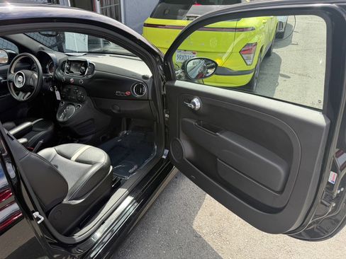 Used 2019 FIAT 500 e image 32