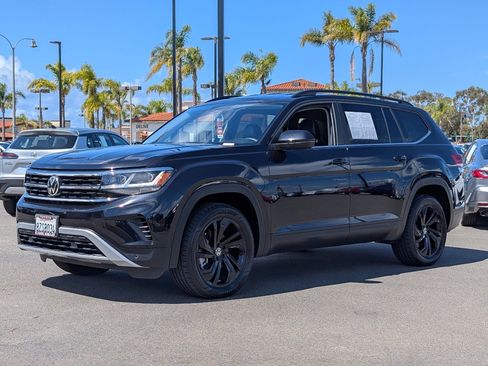 Used 2022 Volkswagen Atlas SE w/ Black Wheel Package AWD/4WD image 12
