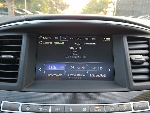 Used 2019 INFINITI QX60 Luxe w/ Essential Package AWD/4WD image 19