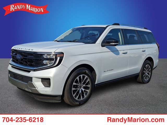 Used 2025 Ford Expedition Platinum AWD/4WD image 1