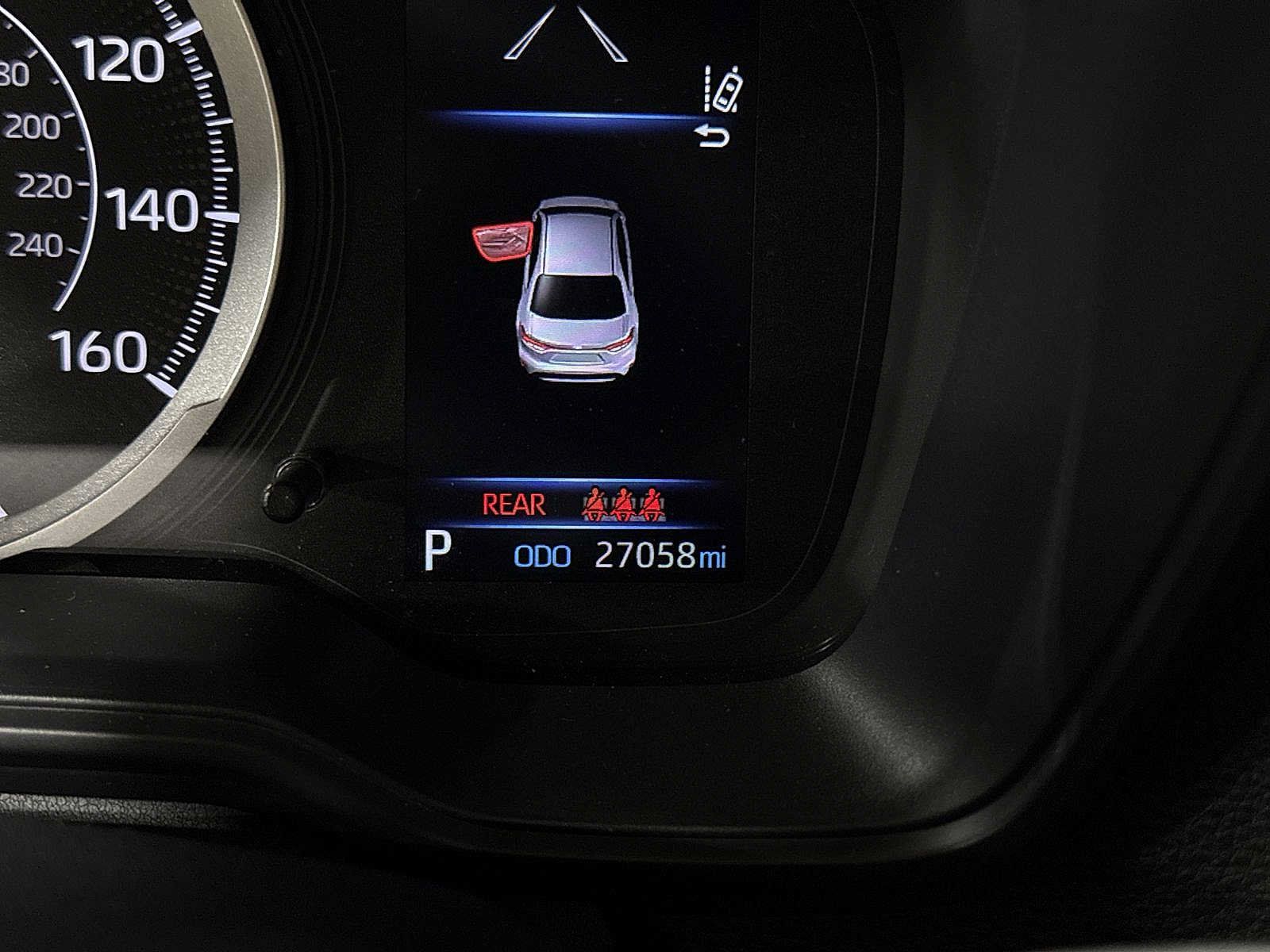 Used 2021 Toyota Corolla LE w/ Carpet Mat Package (TMS) FWD image 19