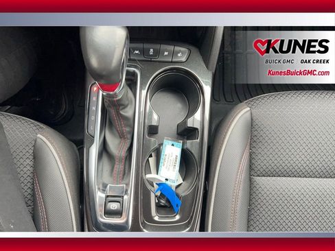 Used 2023 Chevrolet TrailBlazer RS image 25