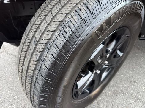 Used 2021 Jeep Wrangler Unlimited Sport image 12