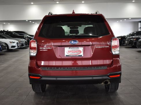 Used 2018 Subaru Forester 2.5i Touring w/ Popular Package #3B image 10