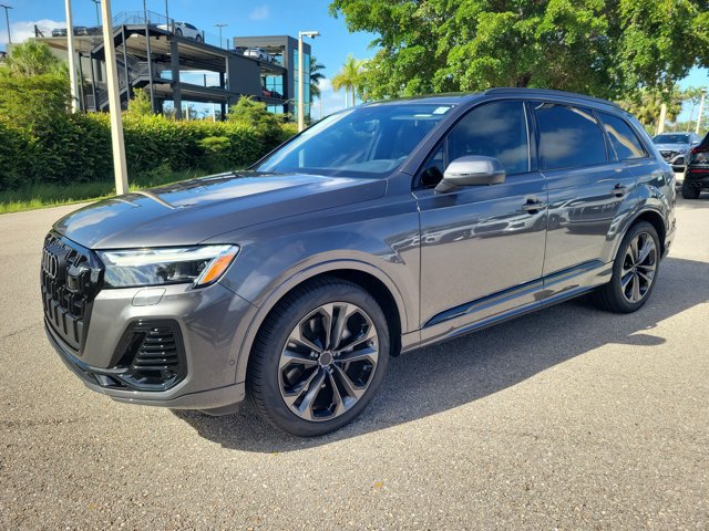Certified 2026 Audi Q7 3.0T Premium Plus AWD/4WD image 4