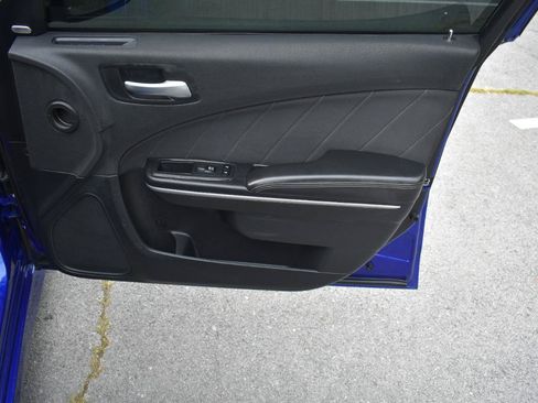 Used 2019 Dodge Charger Scat Pack RWD image 22