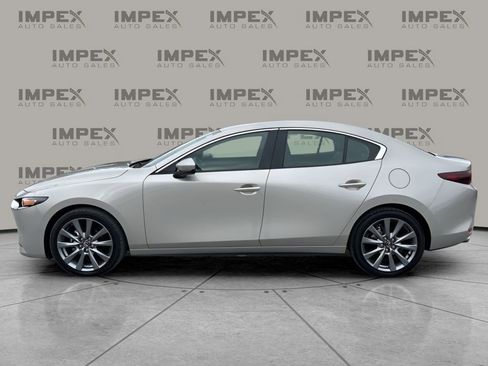 Used 2025 MAZDA MAZDA3 s image 2