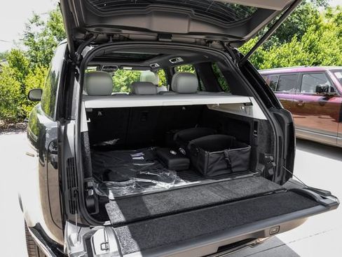 New 2026 Land Rover Range Rover SE AWD/4WD image 63